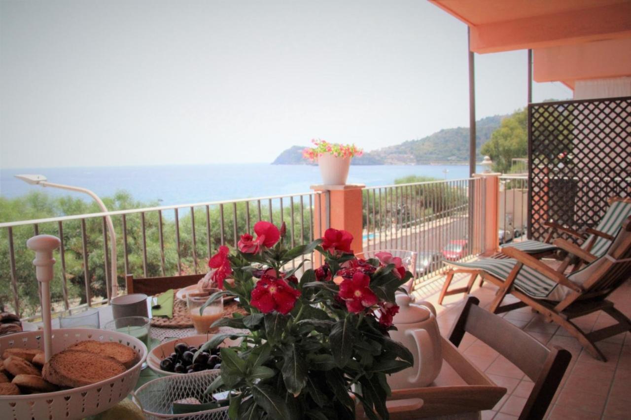 Poseidone Sea Apartment Taormina 마제오 외부 사진