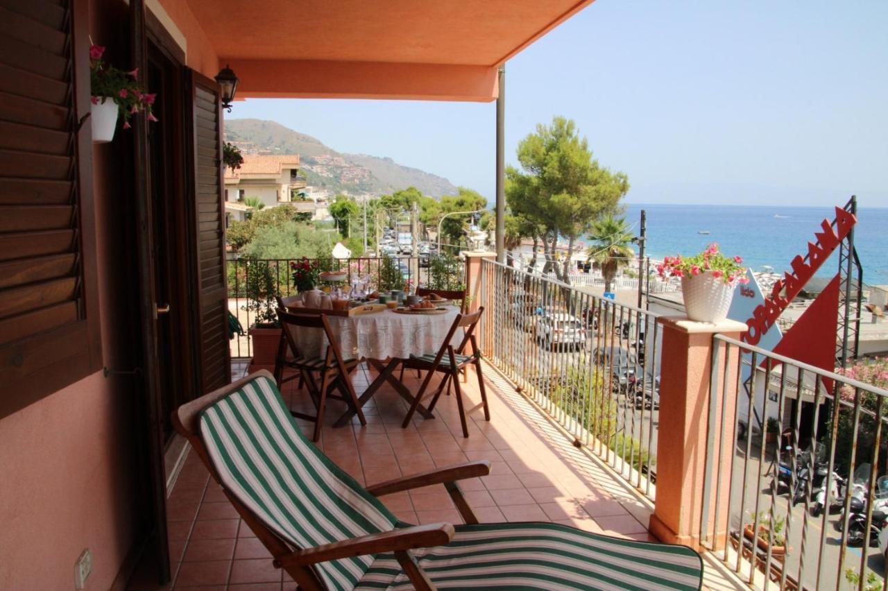 Poseidone Sea Apartment Taormina 마제오 외부 사진