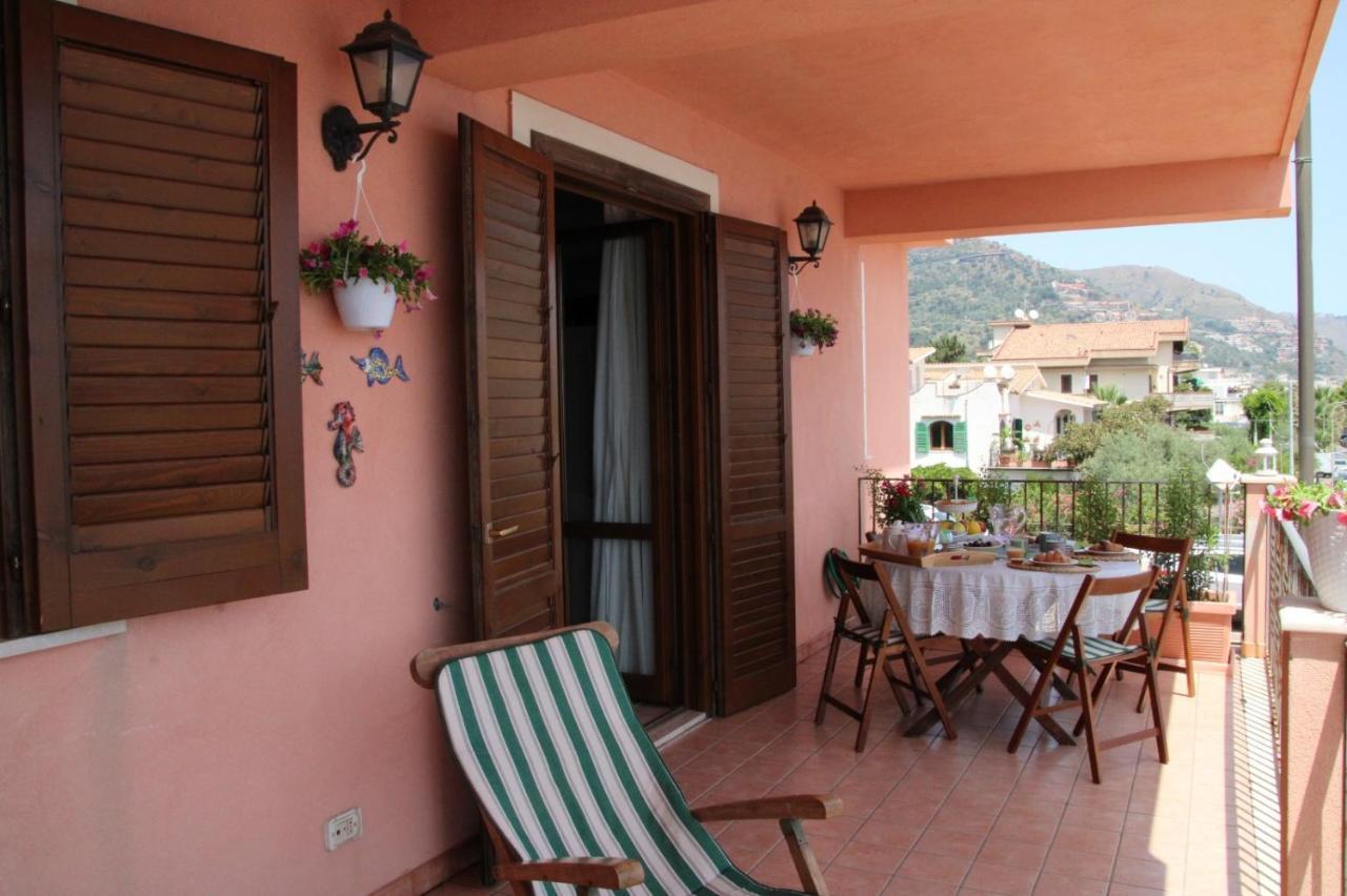 Poseidone Sea Apartment Taormina 마제오 외부 사진