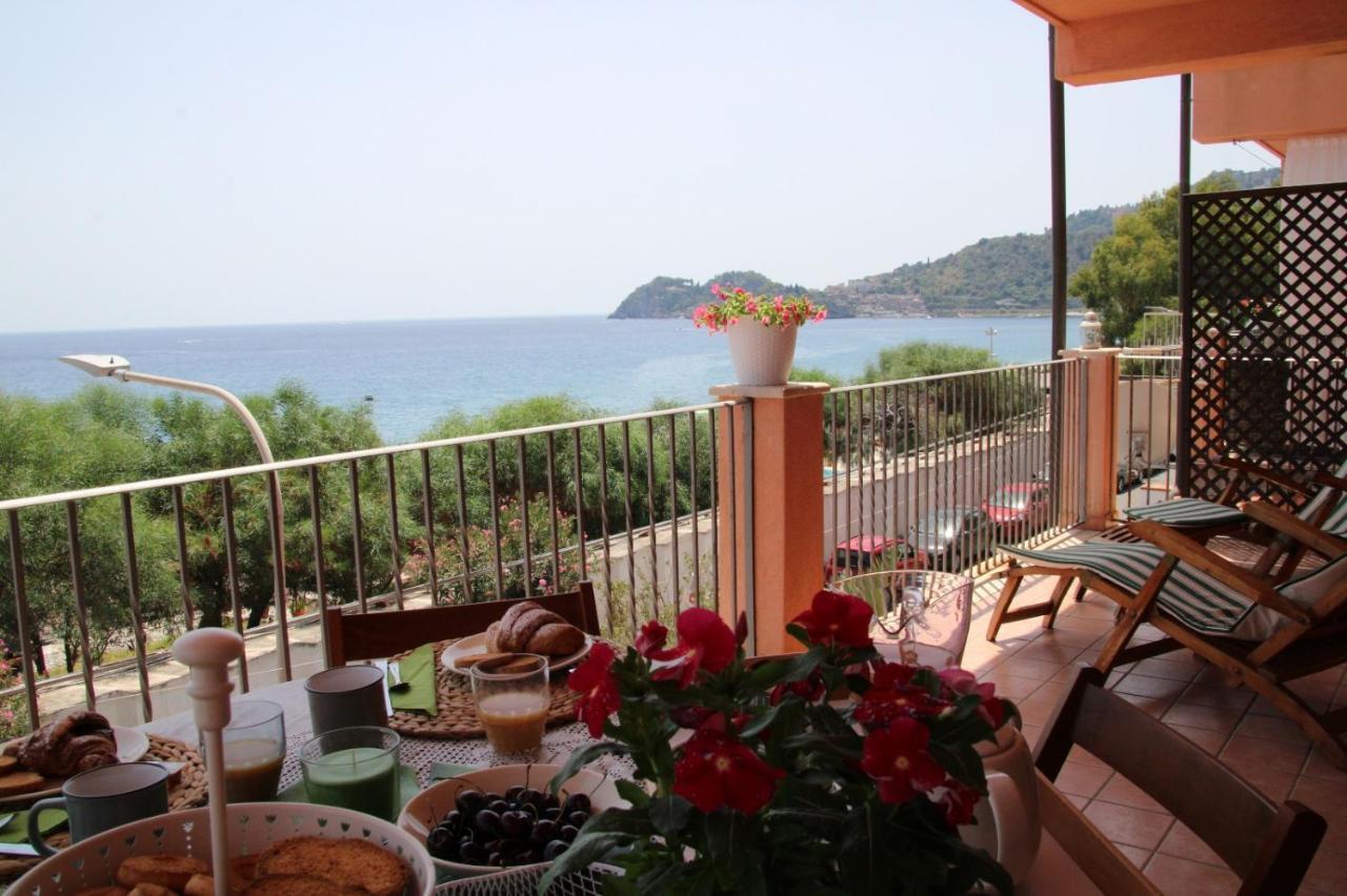 Poseidone Sea Apartment Taormina 마제오 외부 사진